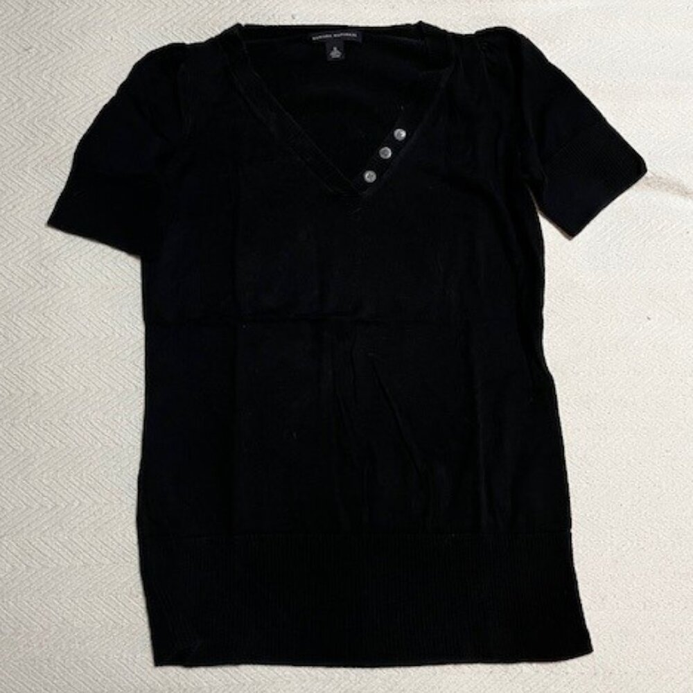 Black Banana Republic V Neck Henley Short Sleeve Sweater sz S